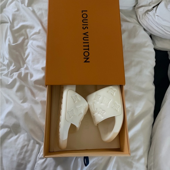 Louis Vuitton Cream Embossed Slides - Picture 5 of 5